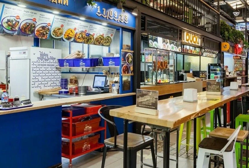 Фудхоллы, дарк‑кухни и стритфуд: какие форматы общественного питания будут расти в 2026