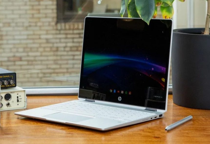 Лучшие ноутбуки для путешествий — легкие, выносливые и автономные